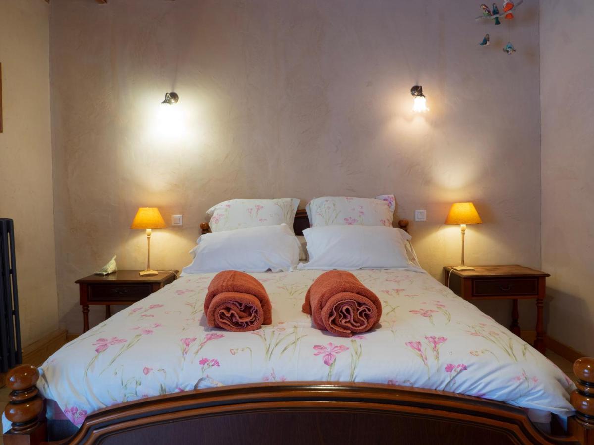 Bed & Breakfast Au Fil Des Saisons Les Cotes de Corps